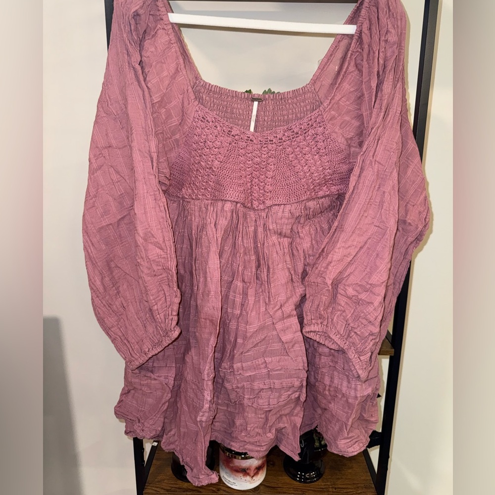 🔵🔵Free People Mauve Smocked Dress
